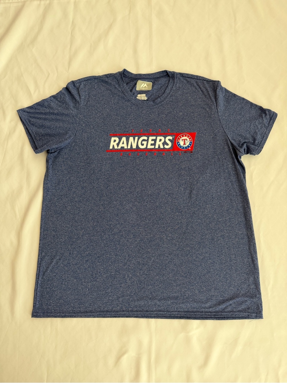 TEXAS RANGERS BASEBALL T SHIRT MAJESTIC LOGO 2XL COMFORTABLE PRE-OWNED. T020